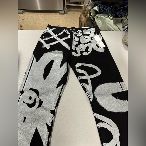 Urban Outfitters jeans - Picture 1 of 3